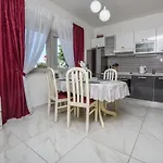 Iryna * Rogoznica (Sibenik-Knin)
