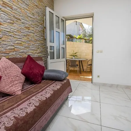 Apartment Iryna Rogoznica (Sibenik-Knin)