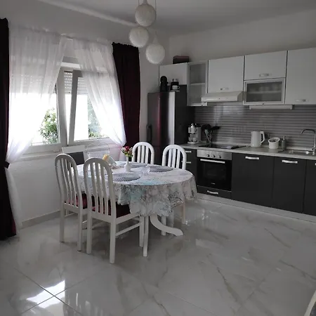 Apartment Iryna