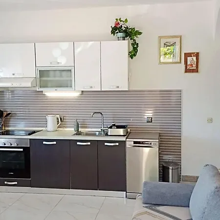 Iryna Apartamento